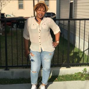 Meet your Posher, Tyra